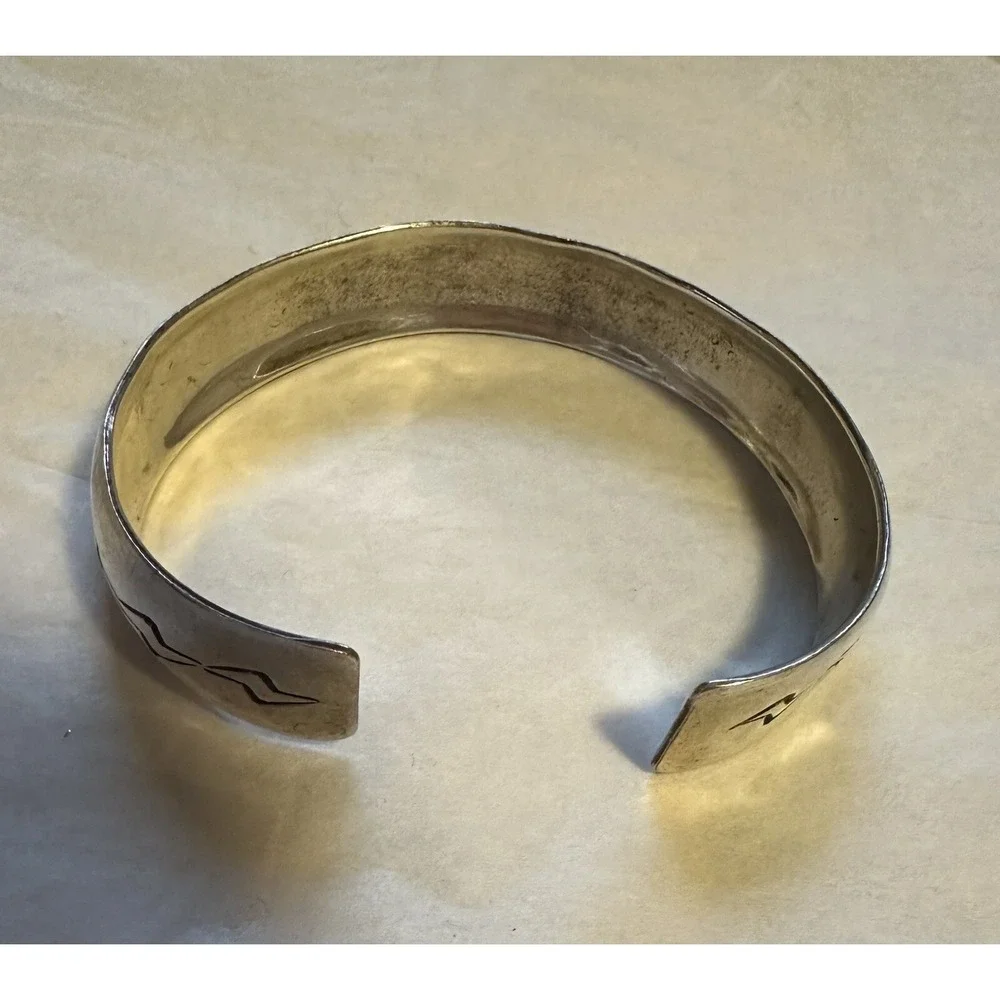 Vintage Sterling Silver J WRIGHT Cuff Bracelet Lightning Bolt Native American